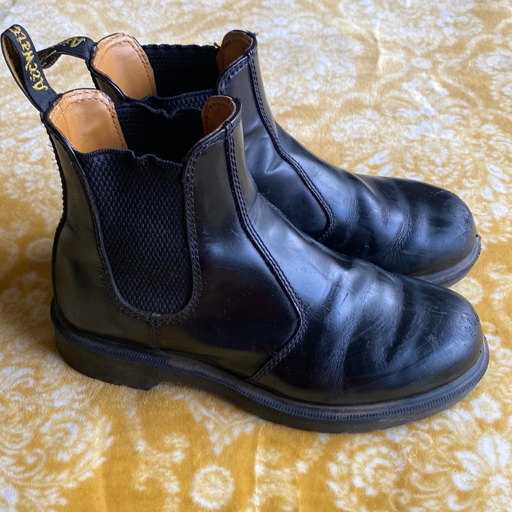 Size 7 Chelsea Boots, Doc Martens